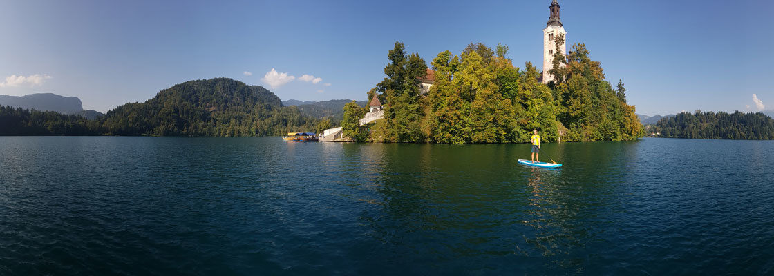 SUP-pal a Bledi-tó körül